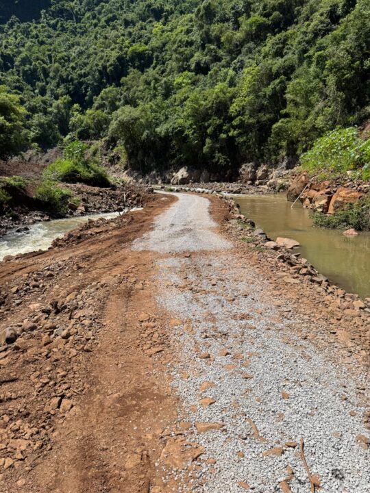 Melhorias concluídas na estrada e ponte provisória de Barros Cassal, no interior de Veranópolis 1 Studio Notícias | Studio TV Melhorias concluídas na estrada e ponte provisória de Barros Cassal, no interior de Veranópolis