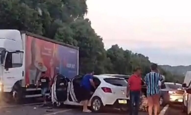 Studio Notícias | Studio TV Grave acidente na BR-285 em Caseiros deixa uma vítima fatal e três feridos