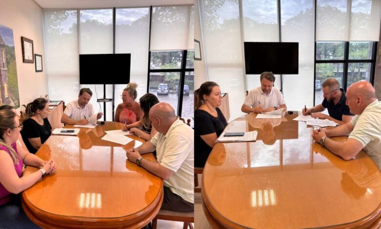 Studio Notícias | Studio TV Prefeito de Fagundes Varela assina termos de colaboração e patrocínio com entidades locais