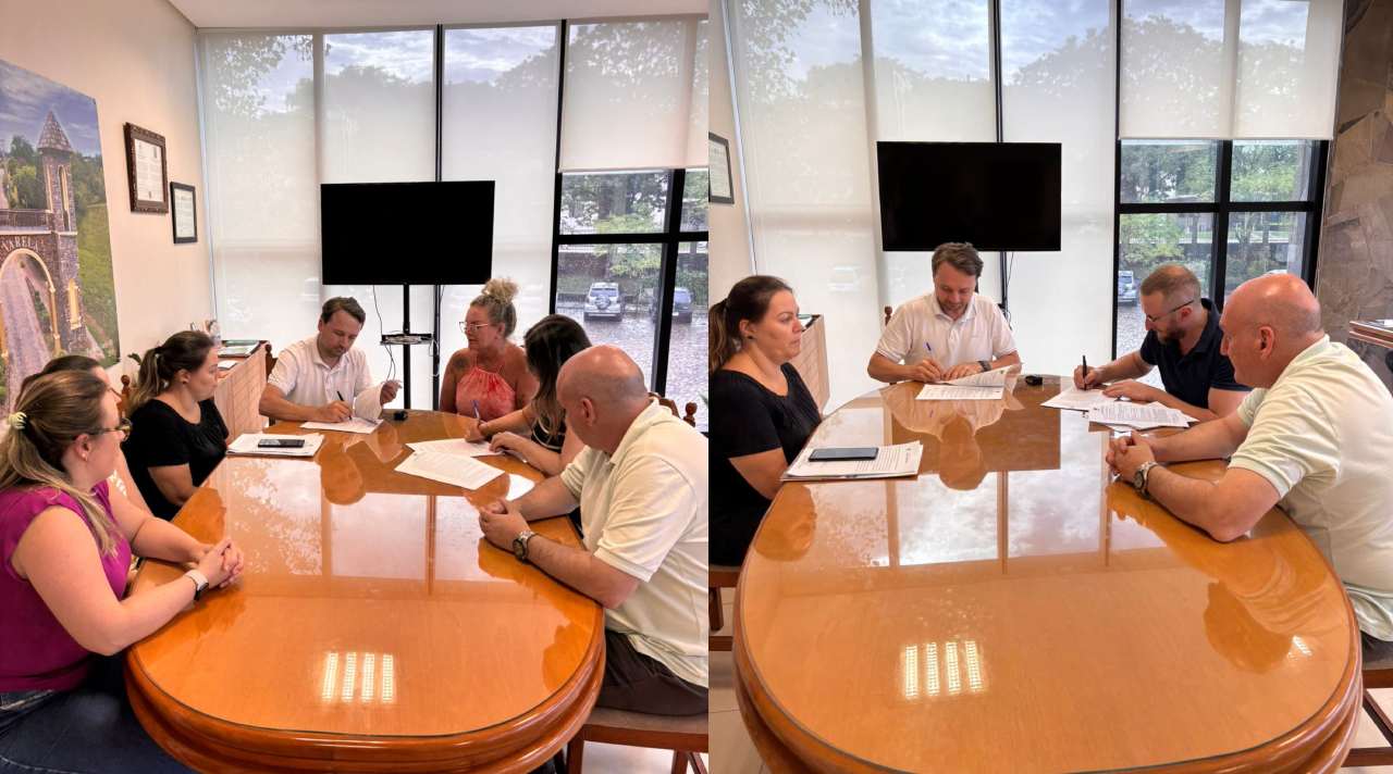 Prefeito de Fagundes Varela assina termos de colaboração e patrocínio com entidades locais 1 Studio Notícias | Studio TV Prefeito de Fagundes Varela assina termos de colaboração e patrocínio com entidades locais
