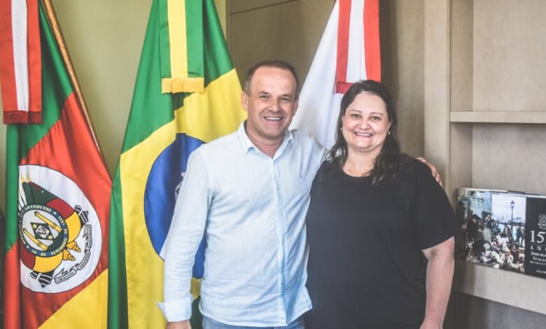 Studio Notícias | Studio TV Vila Flores se despede da Secretária de Educação, Desporto e Lazer