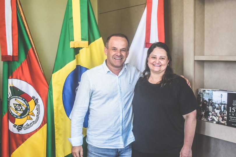 Vila Flores se despede da Secretária de Educação, Desporto e Lazer 1 Studio Notícias | Studio TV Vila Flores se despede da Secretária de Educação, Desporto e Lazer
