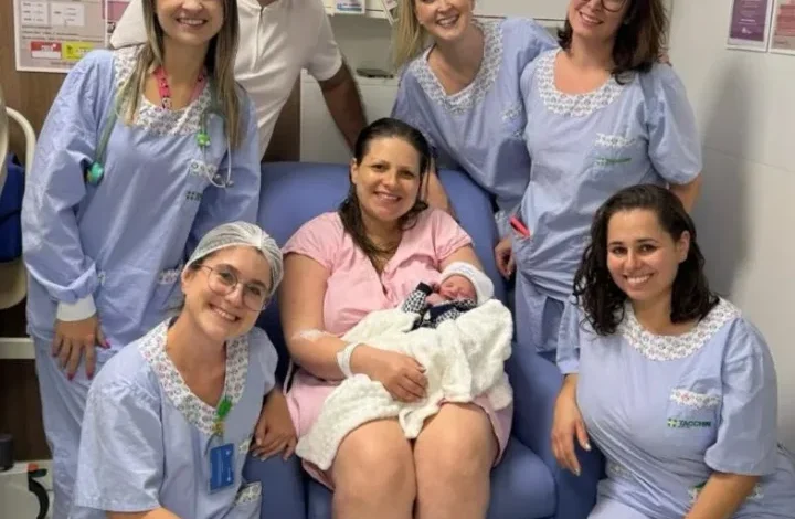 Studio Notícias | Studio TV Primeiro bebê de Bento Gonçalves em 2025 nasce no Hospital Tacchini