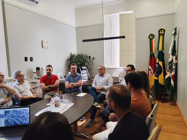 Studio Notícias | Studio TV Prefeito Beto discute mobilidade urbana com o Conselho Municipal de Trânsito em Nova Prata