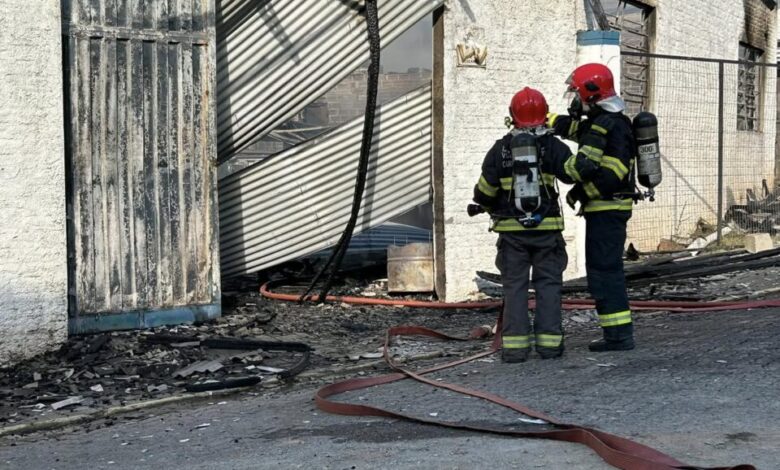 Studio Notícias | Studio TV Incêndio de grandes proporções destrói fábrica de móveis em Barão