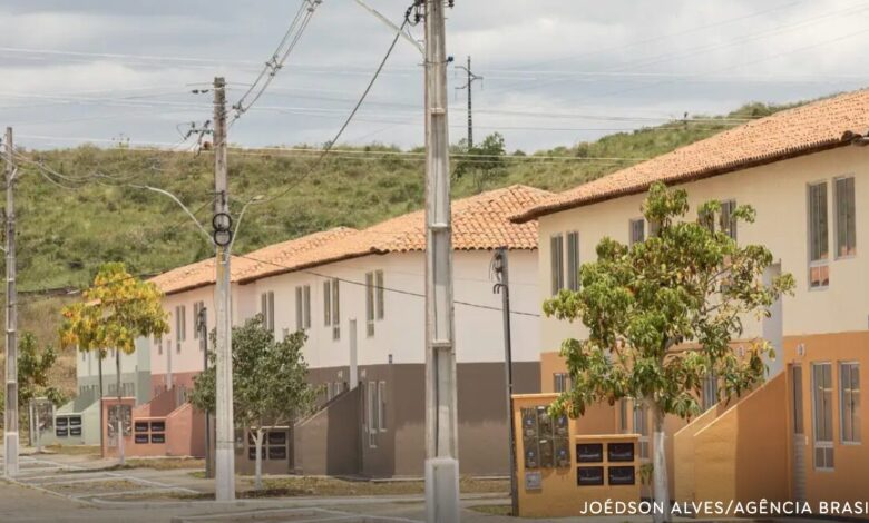 Studio Notícias | Studio TV Minha Casa, Minha Vida: governo fará nova seleção com 100 mil imóveis
