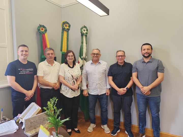 Nova Prata discute realização da Expo Prata 2025 1 Studio Notícias | Studio TV Nova Prata discute realização da Expo Prata 2025