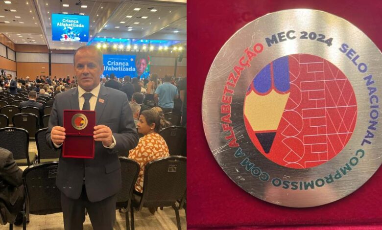 Studio Notícias | Studio TV Vila Flores recebe Selo Nacional de Compromisso com a Alfabetização do MEC