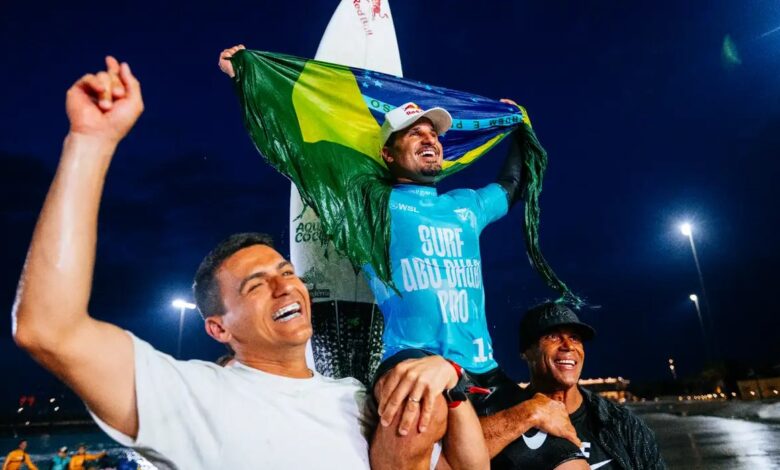 Studio Notícias | Studio TV Ítalo Ferreira vence etapa de Abu Dhabi e assume liderança da WSL