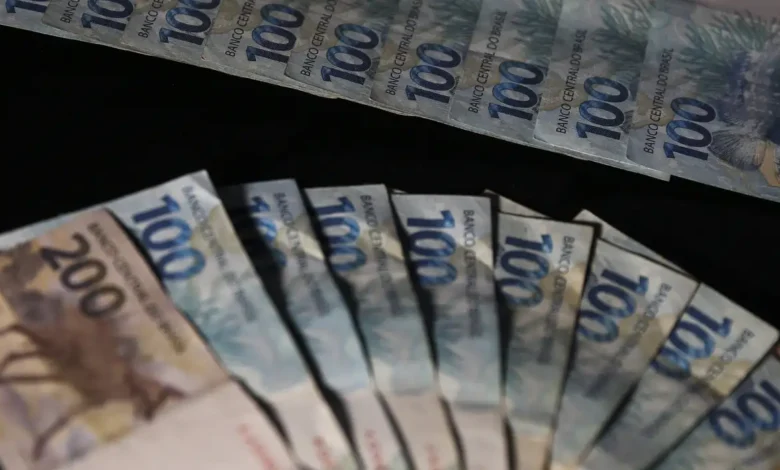 Studio Notícias | Studio TV Pagamento bilionário do Fundo PIS/Pasep começa a ser liberado para milhões de brasileiros