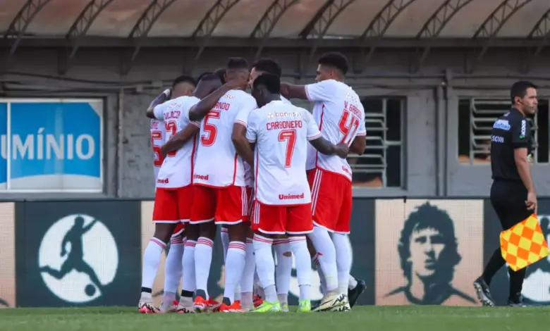 Studio Notícias | Studio TV Vitinho brilha e Inter vence Caxias na semifinal do Gauchão