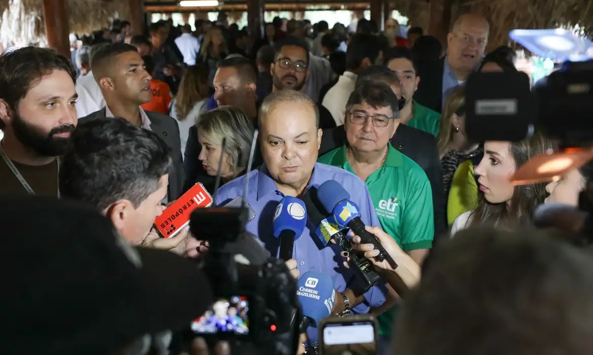 8 de janeiro: Moraes arquiva inquérito contra governador do DF 1 Studio Notícias | Studio TV 8 de janeiro: Moraes arquiva inquérito contra governador do DF