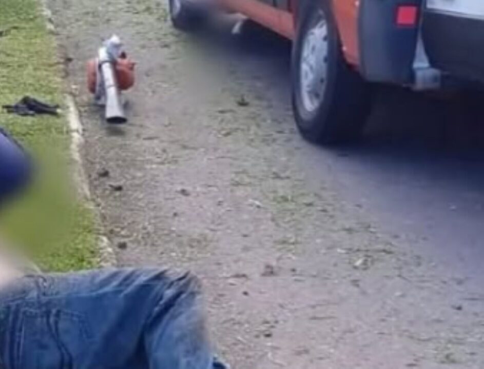 Studio Notícias | Studio TV Funcionário da Secretaria de Obras de Nova Petrópolis é atropelado durante o trabalho e fica gravemente ferido