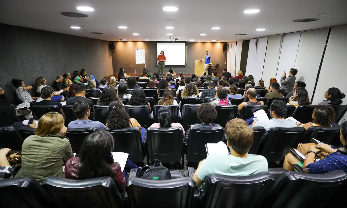 Governo divulga lista final de aprovados no CNU; veja como acessar 1 Studio Notícias | Studio TV Governo divulga lista final de aprovados no CNU; veja como acessar