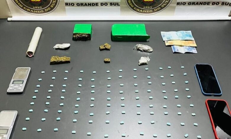 Studio Notícias | Studio TV Brigada Militar apreende drogas e prende dois jovens em Canela