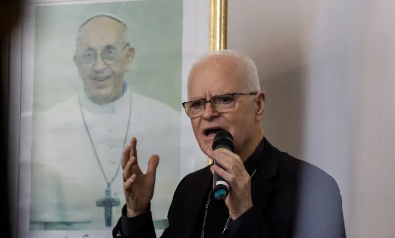 Studio Notícias | Studio TV Arcebispo de SP diz que papa asiático ou africano não surpreenderia