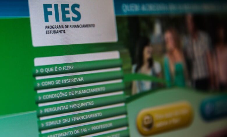 Studio Notícias | Studio TV Fies: instituições de ensino têm até hoje para confirmar participação