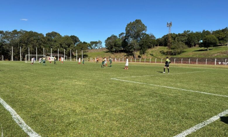 Studio Notícias | Studio TV Segunda rodada do Campeonato Municipal de Futebol Sete agita o Estádio Olmar de Carli; confira os placares