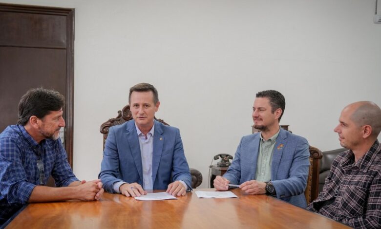 Studio Notícias | Studio TV Estado assina convênios com cidades em situação de emergência pela enchente para recuperação de estradas