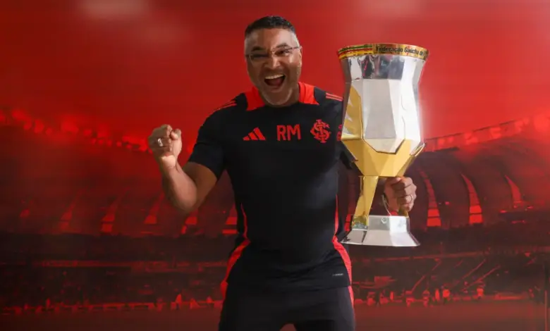 Studio Notícias | Studio TV Roger Machado renova com o Inter até 2026
