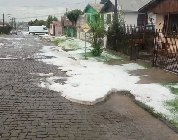 Studio Notícias | Studio TV Vacaria é atingida por forte chuva de granizo e vendaval
