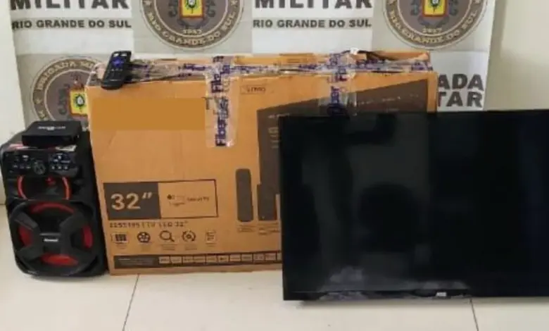 Studio Notícias | Studio TV Furto frustrado a apartamento termina com prisão de dupla em Torres