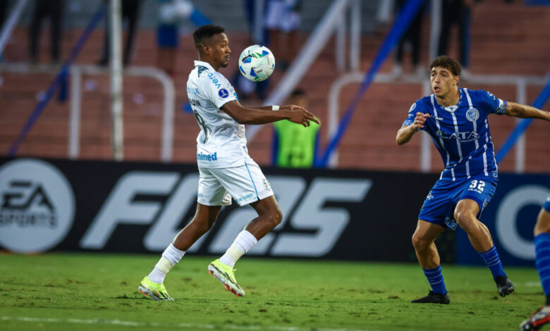 Studio Notícias | Studio TV Grêmio empata com Godoy Cruz em jogo movimentado pela Sul-Americana
