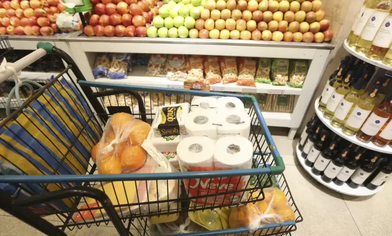 Studio Notícias | Studio TV Prévia da inflação de abril fica em 0,43%, puxada pelos alimentos