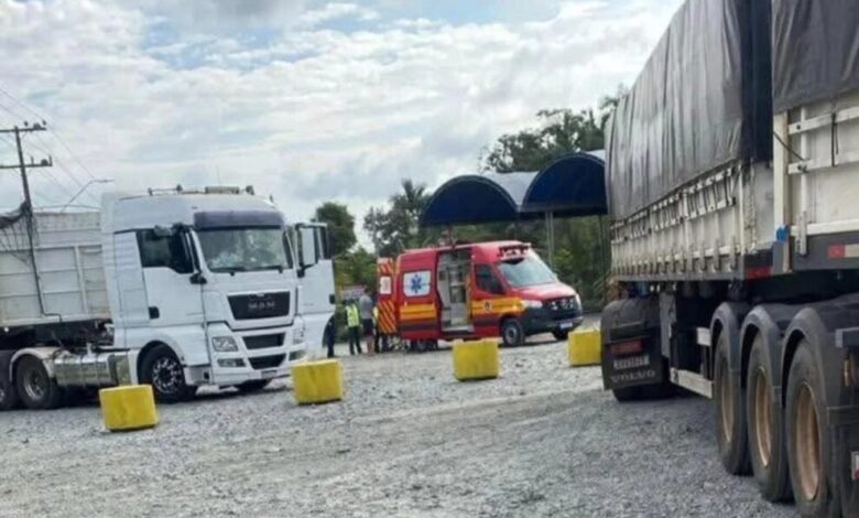 Studio Notícias | Studio TV Caminhoneiro gaúcho é baleado após discussão em Santa Catarina e segue internado em estado grave
