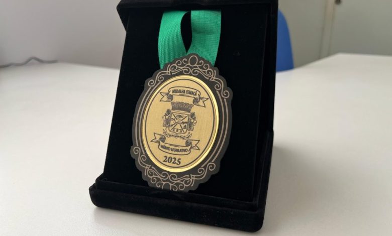 Studio Notícias | Studio TV Veranópolis homenageia personalidades e instituições com Medalha Femaçã