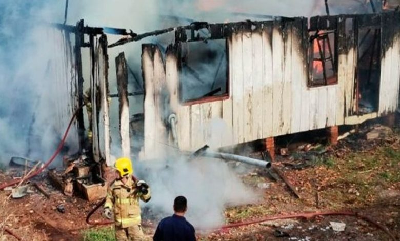 Studio Notícias | Studio TV Incêndio em Passo Fundo: pai é preso após atear fogo em casa com filha dentro