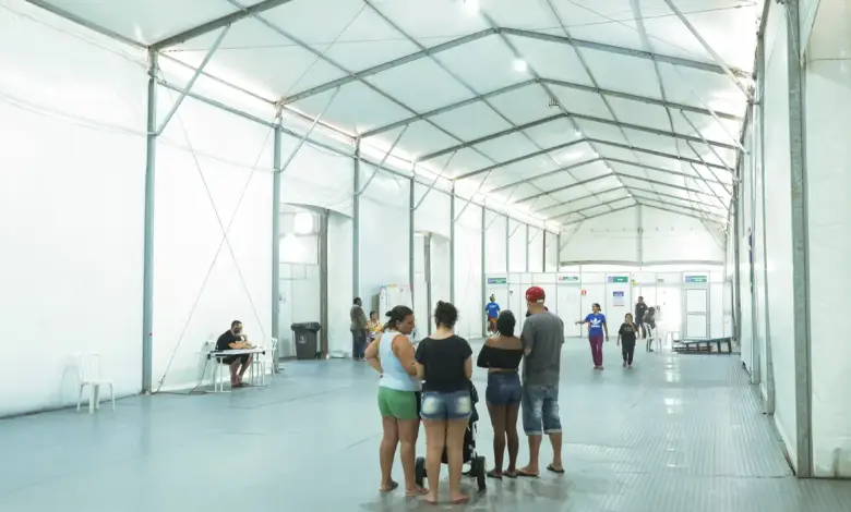 Studio Notícias | Studio TV Um ano após enchentes, cerca de 380 pessoas seguem em abrigos no RS
