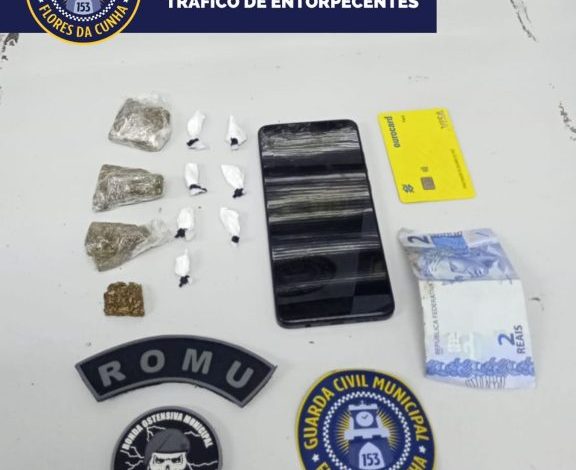 Studio Notícias | Studio TV Homem é preso por tráfico após ser flagrado com drogas em carro sem faróis em Flores da Cunha