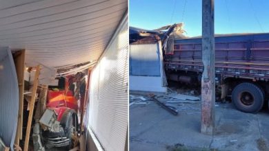Studio Notícias | Studio TV Caminhão carregado de arroz colide contra residência no centro de Agudo