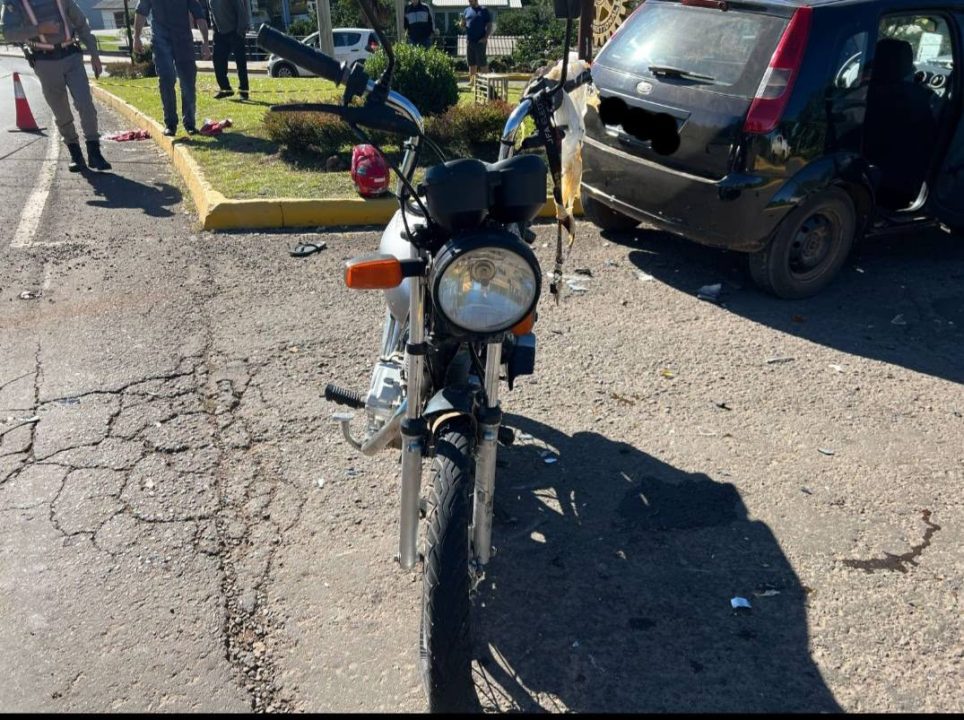Motociclista de 31 anos morre após colisão em Serafina Corrêa 1 Studio Notícias | Studio TV Motociclista de 31 anos morre após colisão em Serafina Corrêa