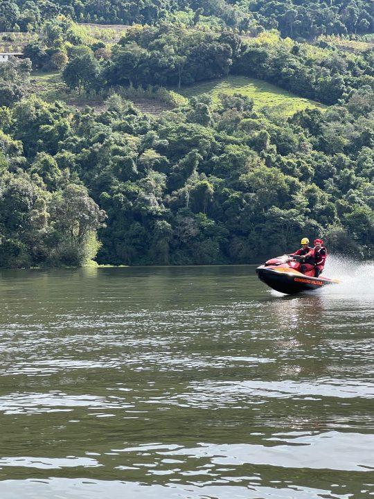Bombeiros da Serra Gaúcha concluem curso de operação de embarcações e motoaquáticas 1 Studio Notícias | Studio TV Bombeiros da Serra Gaúcha concluem curso de operação de embarcações e motoaquáticas