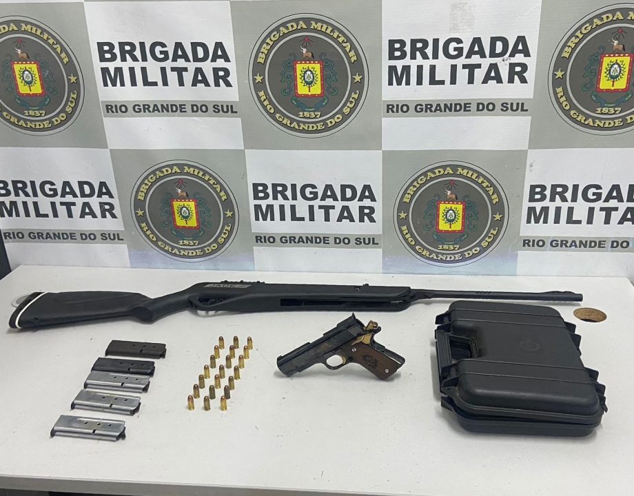 Brigada Militar prende quatro por tráfico e porte ilegal de arma em Caxias do Sul 3 Studio Notícias | Studio TV Brigada Militar prende quatro por tráfico e porte ilegal de arma em Caxias do Sul