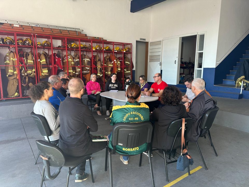 Corpo de Bombeiros realiza primeira reunião para organizar a Corrida do Fogo em Veranópolis 1 Studio Notícias | Studio TV Corpo de Bombeiros realiza primeira reunião para organizar a Corrida do Fogo em Veranópolis