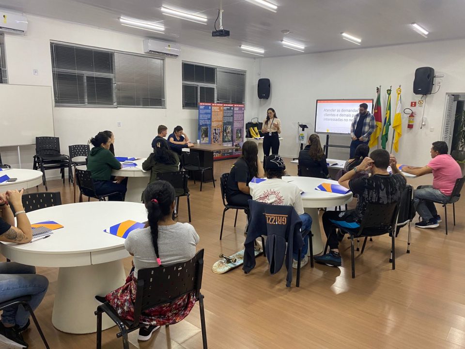 Curso gratuito de Assistente Administrativo inicia em Veranópolis com mais de 30 participantes 1 Studio Notícias | Studio TV Curso gratuito de Assistente Administrativo inicia em Veranópolis com mais de 30 participantes