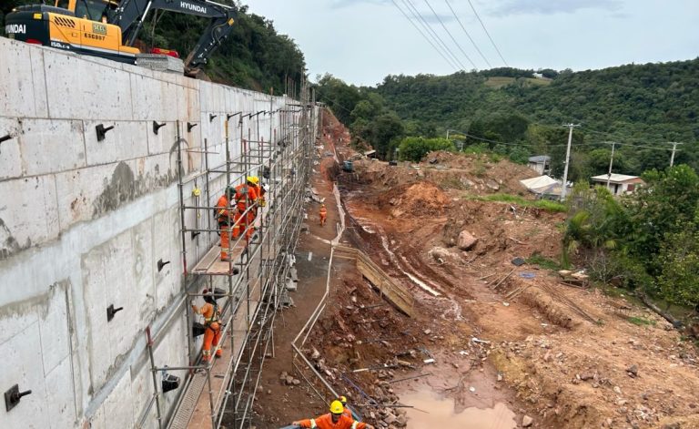Diante de previsão de El Niño, BR-470 tem 85% das obras concluídas entre Bento Gonçalves e Veranópolis; veja o que mudou em dois anos - Studio TV