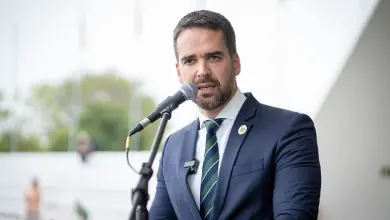 Studio Notícias | Studio TV Eduardo Leite se filiará ao PSD e mira eleições de 2026