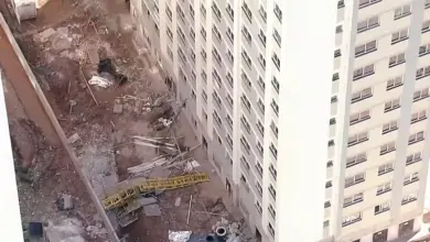 Studio Notícias | Studio TV Elevador de carga despenca e deixa três mortos