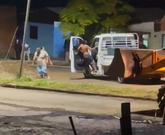 Funcionário é agredido enquanto realizava reparo em vazamento de água em Santo Ângelo 1 Studio Notícias | Studio TV Funcionário é agredido enquanto realizava reparo em vazamento de água em Santo Ângelo