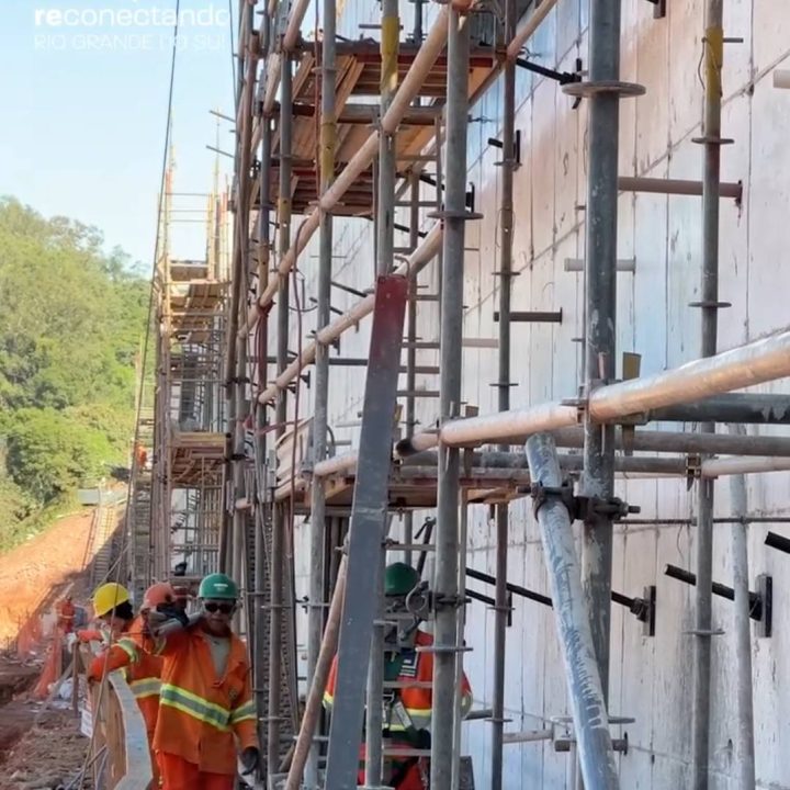 Mais de R$ 700 milhões são investidos na reconstrução da BR-470 no RS após deslizamentos 5 Studio Notícias | Studio TV Mais de R$ 700 milhões são investidos na reconstrução da BR-470 no RS após deslizamentos