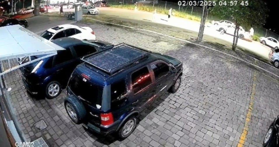 Motorista é denunciado por homicídio doloso após atropelamento que matou uma pessoa e feriu três no Carnaval em Bento Gonçalves 1 Studio Notícias | Studio TV Motorista é denunciado por homicídio doloso após atropelamento que matou uma pessoa e feriu três no Carnaval em Bento Gonçalves
