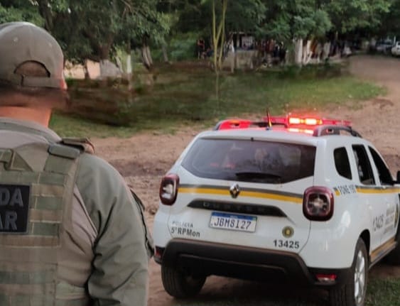 Mulher é presa após agredir e roubar cadeirante na Região Central do RS 1 Studio Notícias | Studio TV Mulher é presa após agredir e roubar cadeirante na Região Central do RS