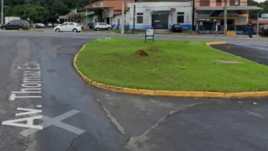 Studio Notícias | Studio TV Mulher morre após moto derrapar ao desviar de carro em São Leopoldo