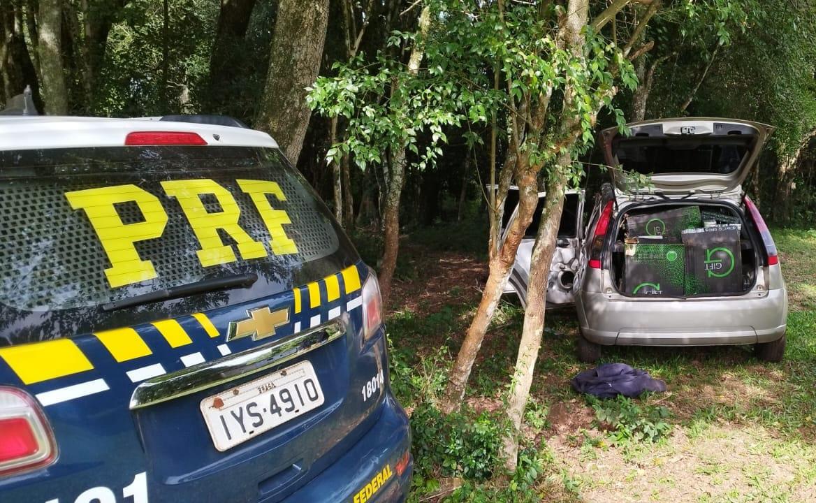 PRF apreende mais de 11 mil maços de cigarros e prende contrabandista após perseguição em São Luiz Gonzaga 1 Studio Notícias | Studio TV PRF apreende mais de 11 mil maços de cigarros e prende contrabandista após perseguição em São Luiz Gonzaga