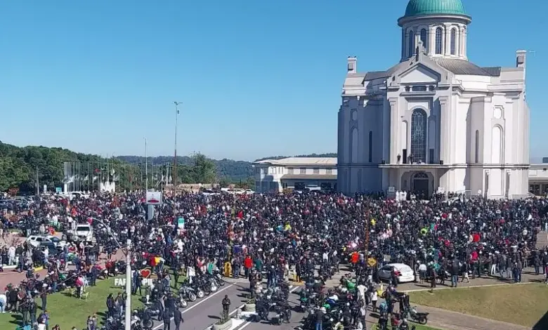 Studio Notícias | Studio TV 47ª Romaria dos Motociclistas reúne multidão no Santuário de Caravaggio
