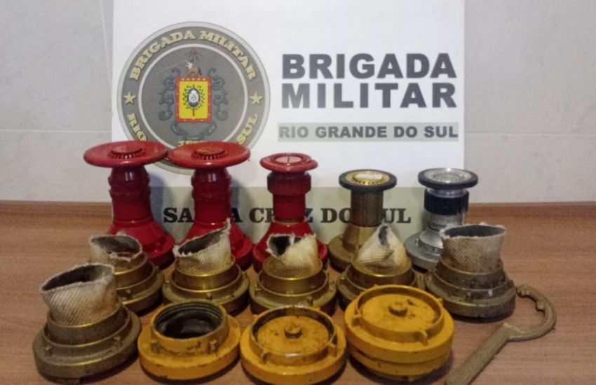 Homem é preso ao voltar para buscar objetos furtados de empresa em Santa Cruz do Sul 1 Studio Notícias | Studio TV Homem é preso ao voltar para buscar objetos furtados de empresa em Santa Cruz do Sul